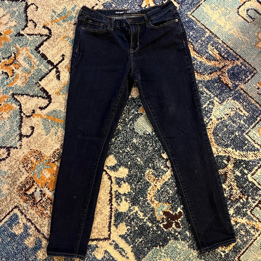 Old Navy curvy profile size 8